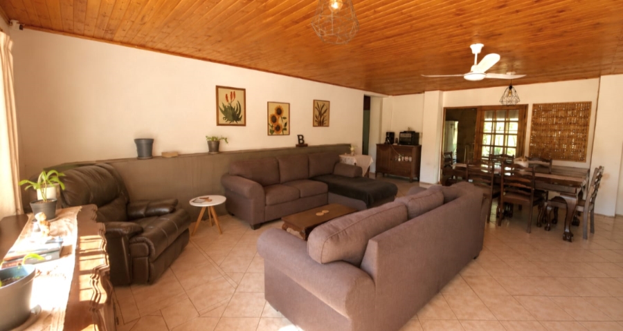4 Bedroom Property for Sale in Broederstroom North West